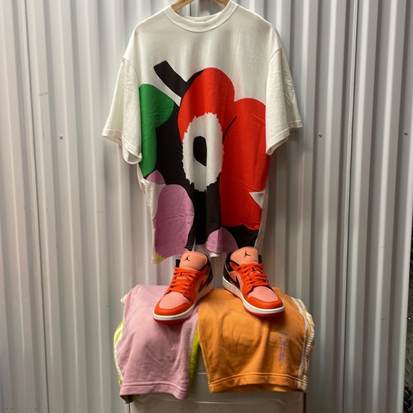 Adidas and nike bundle - Picture 3 of 8